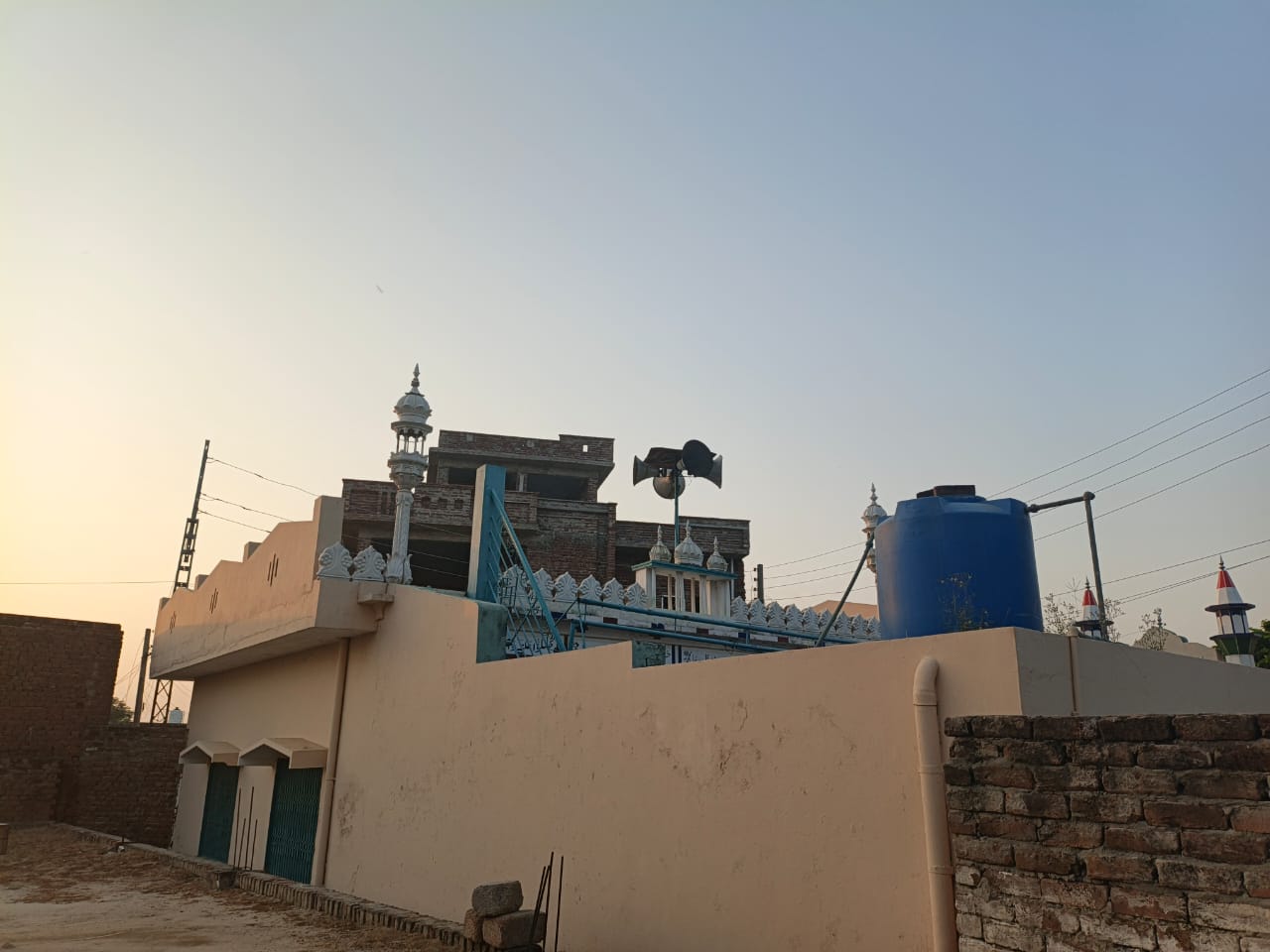 Old mosque view 2